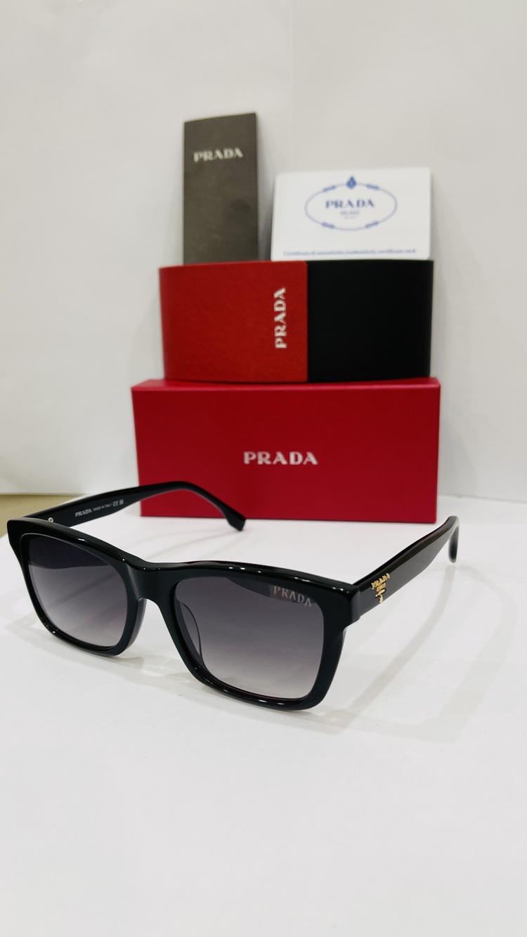 PRADA SİYAH ÇERÇEVE SİYAH ŞEFFAF CAM