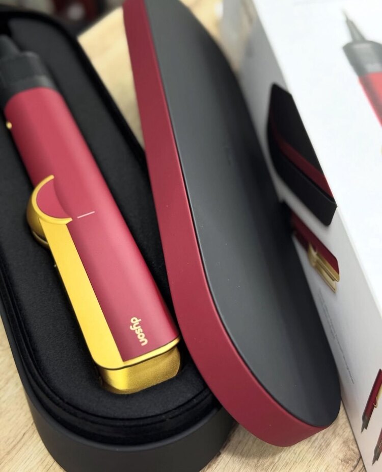 DYSON AİRSTRAİT RED VELVET ÇANTALI