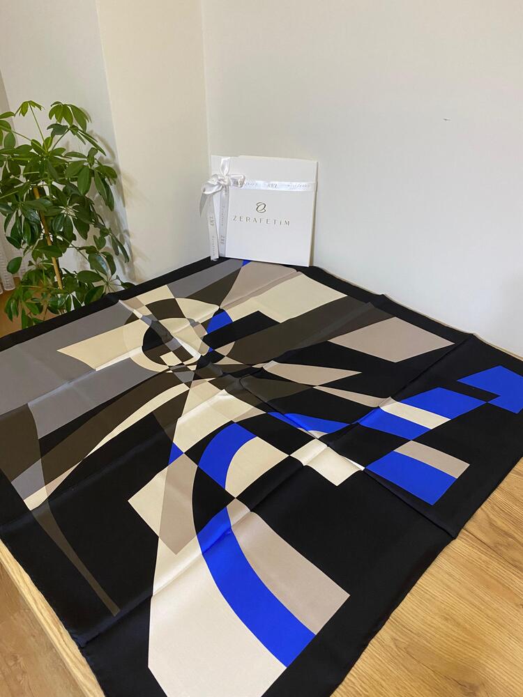 ZERAFETİM Mini Geometri Desen İpek Twill Eşarp