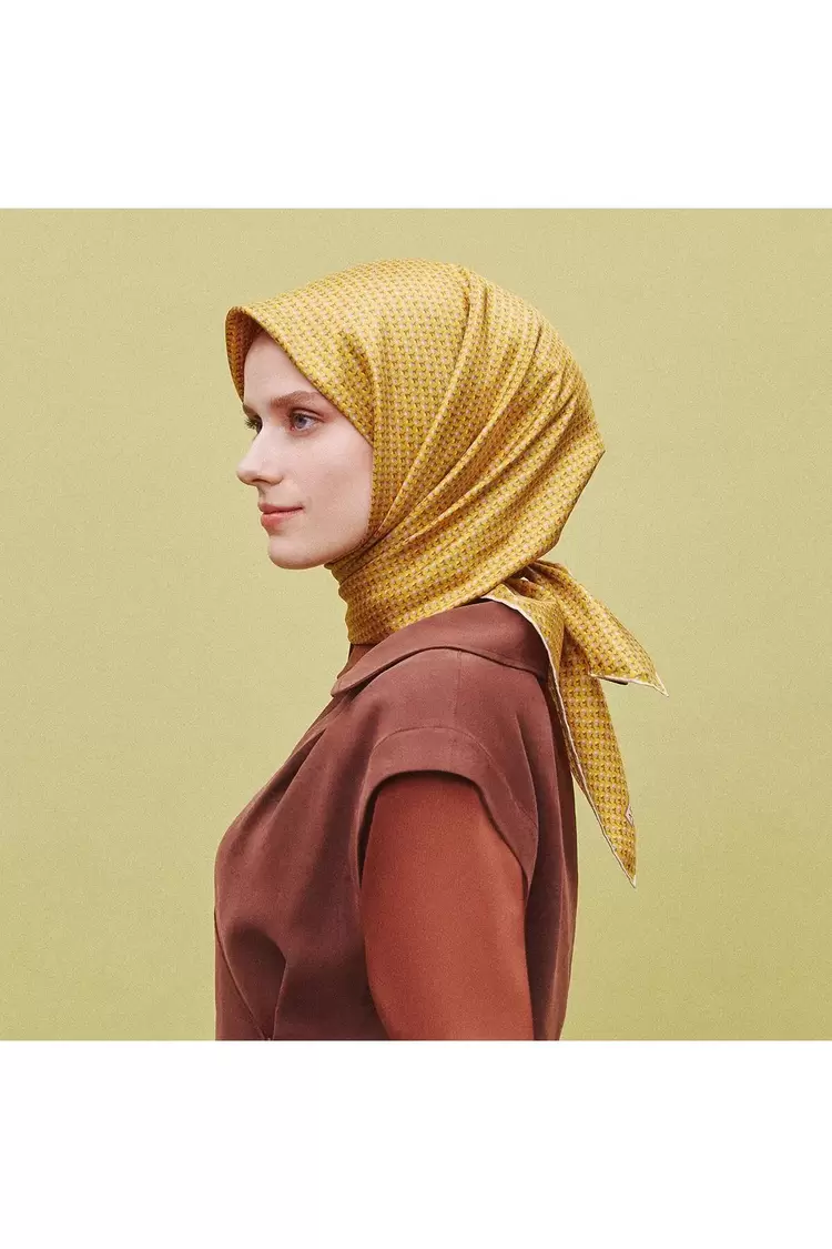 ARMİNE SURA İPEK EŞARP YAZ SEZONU 9307-35