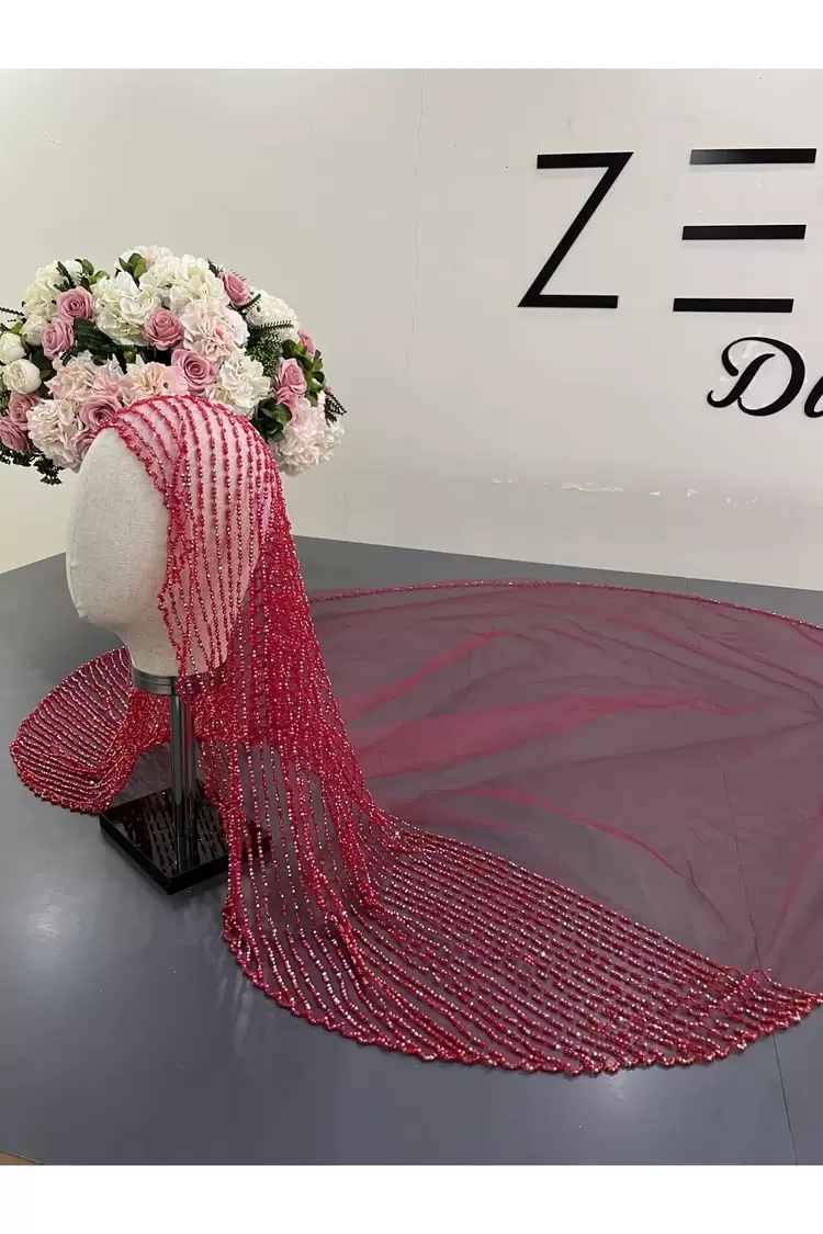 Bordo nakışlı gelin duvağı
