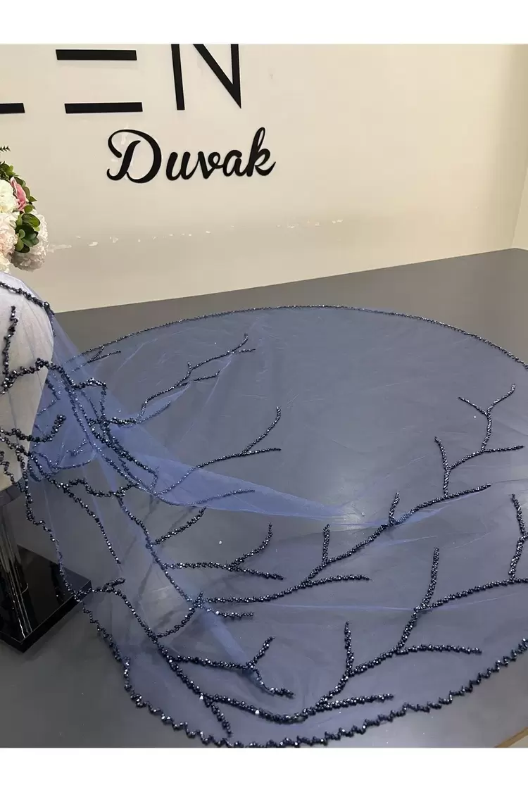 İndigo nakışlı dal model gelin duvağı