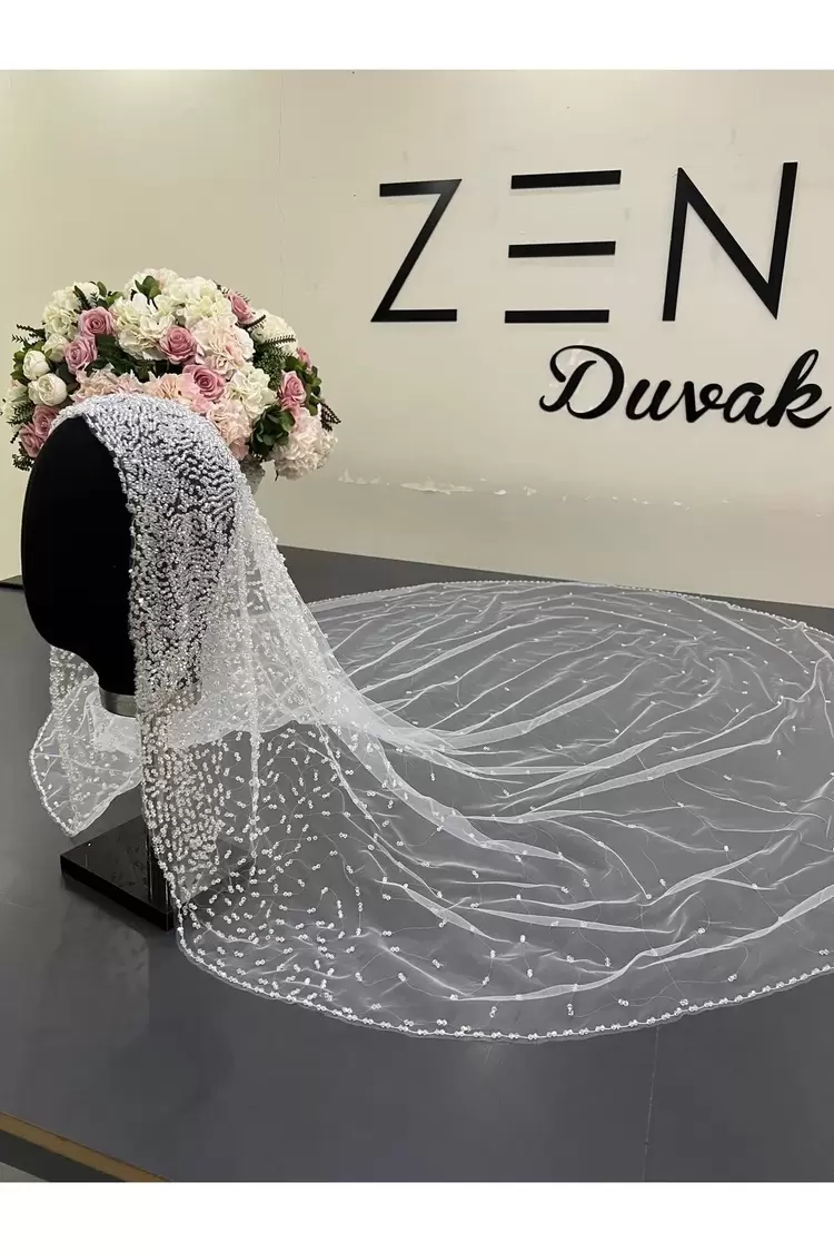 Başlık nakışlı kasnak model gelin duvağı