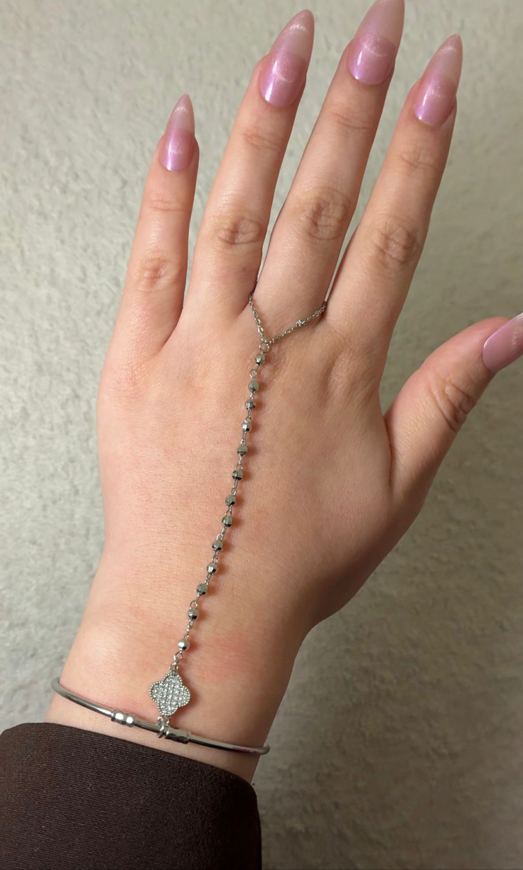 Silver Kelepçeli Yonca Ayarlanabilir Şahmeran