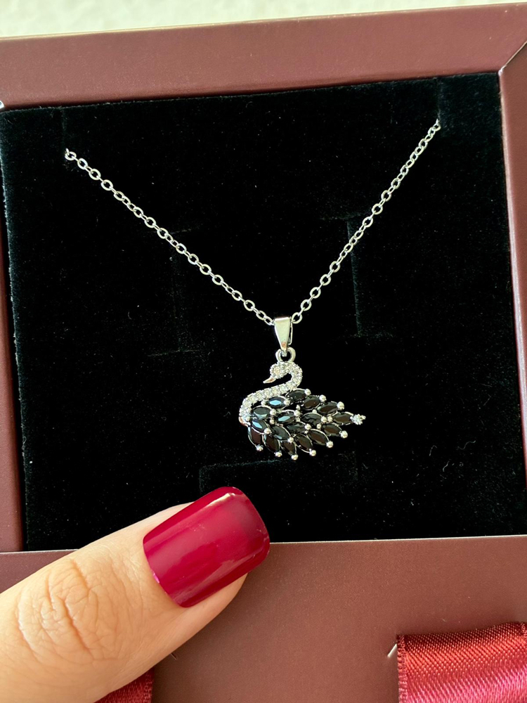 Çelik | Siyah Taşlı Kuğu Kolye Silver