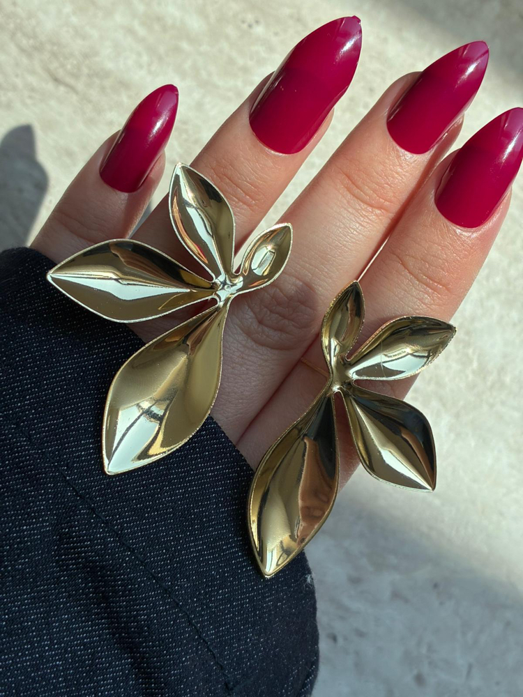 Gold Yaprak Küpe