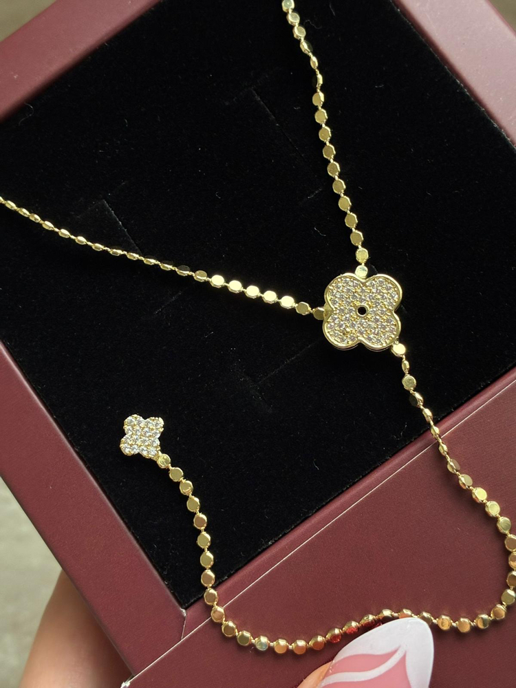 Çelik Gold taşlı yonca Y kolye