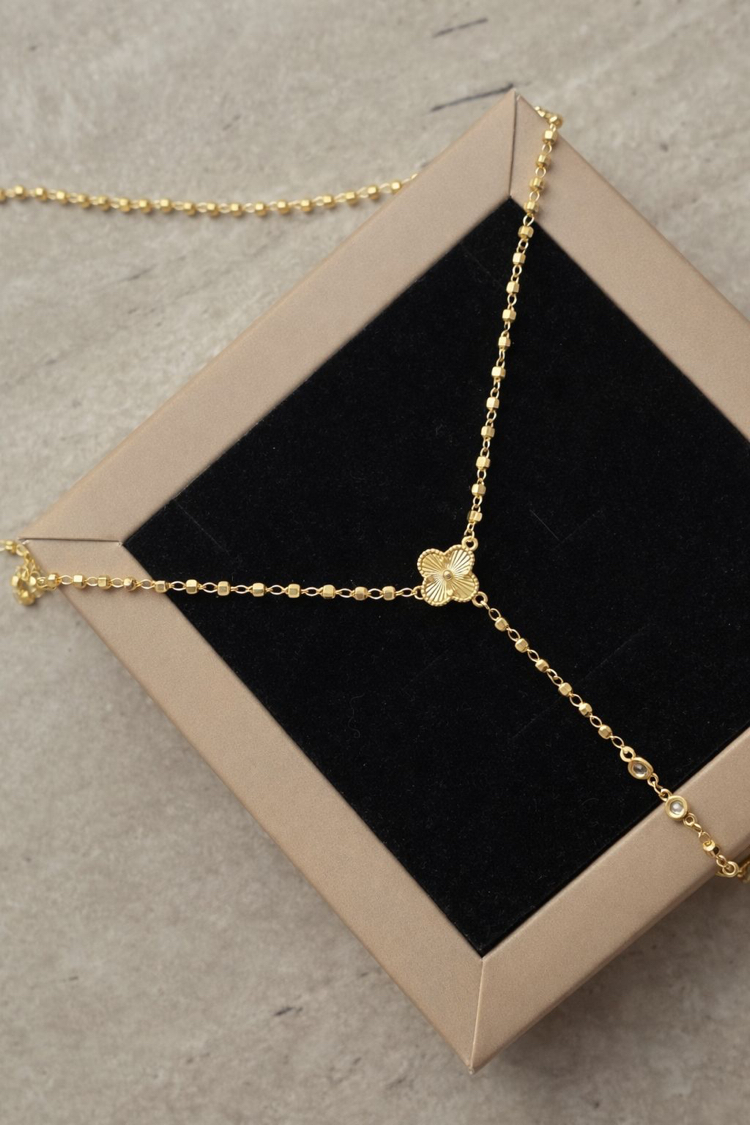VİP | Gold Yonca Kolye