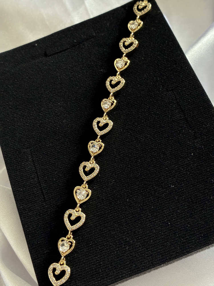 VİP | Golden Heartline Bileklik