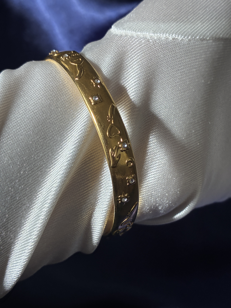 Golden Symbol Model Kelepçe