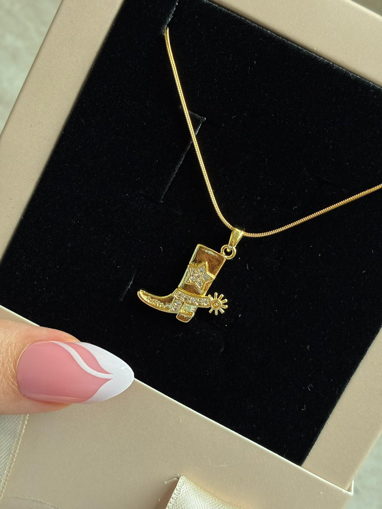 Çelik Gold Çizme Yıldız Güneş detaylı kolye