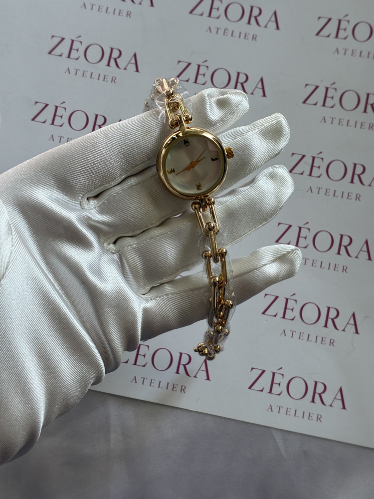 Luna Chain – Zincir Detaylı Gold Minimal Saat