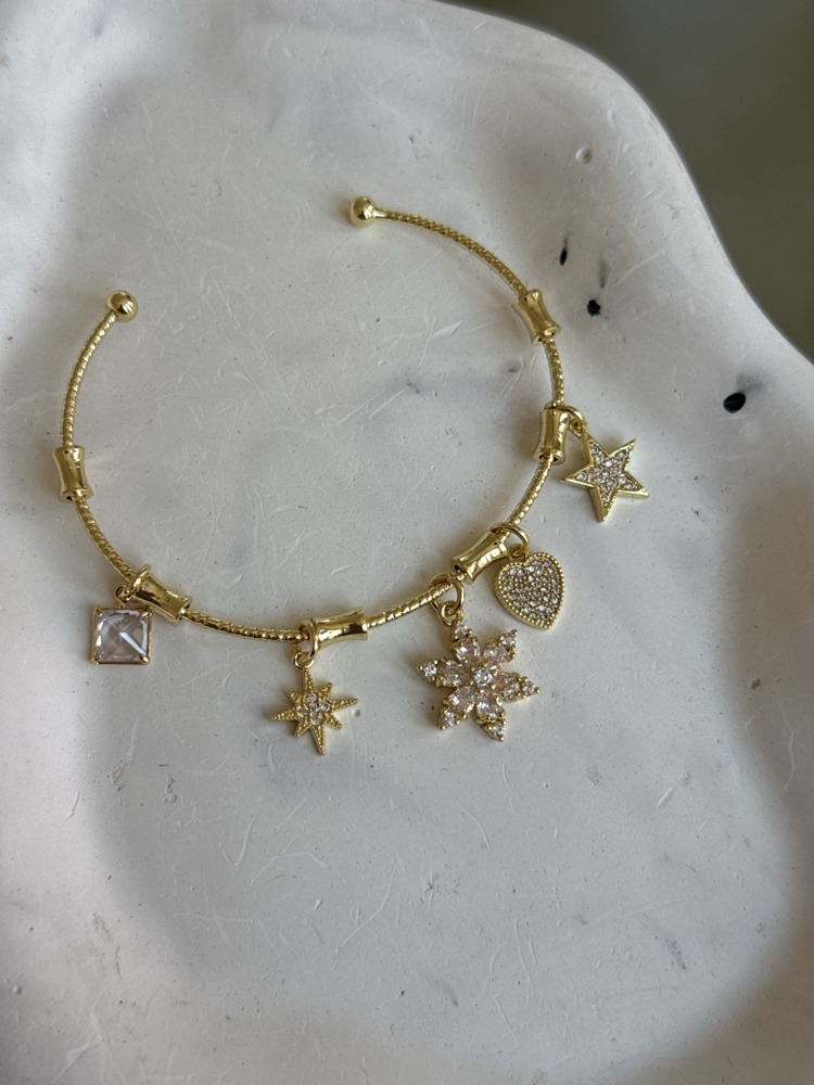 Yıldız Charm Bileklik