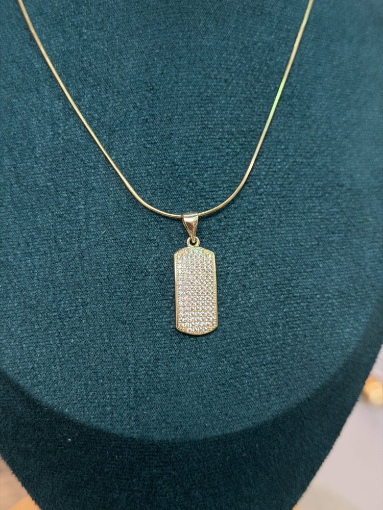 14K 60 cm Dikdörtgen kolye