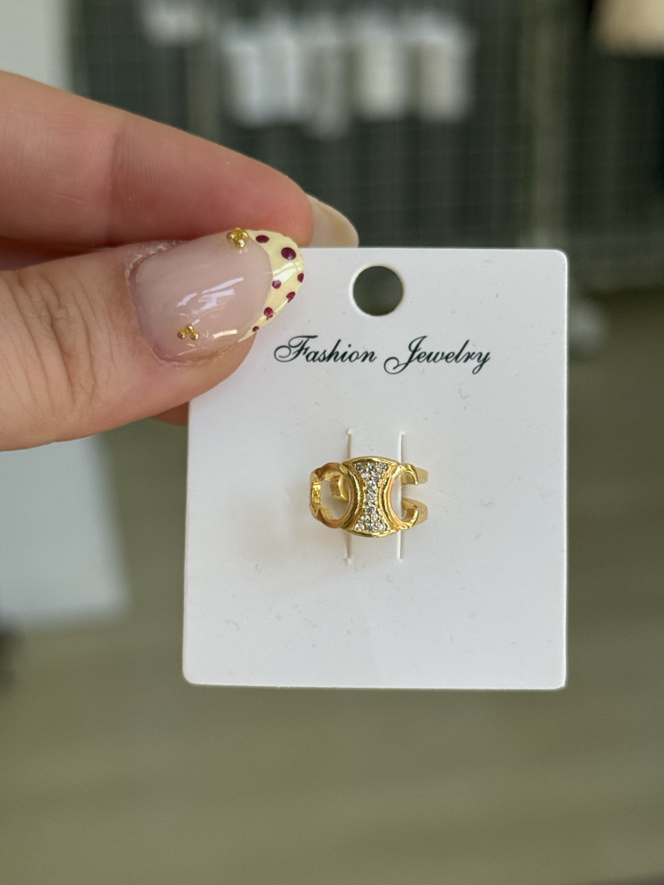 Earcuff 