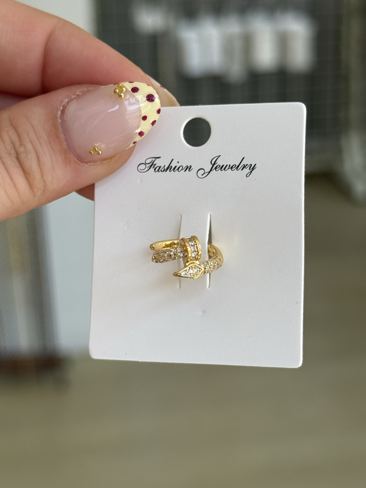 Earcuff 
