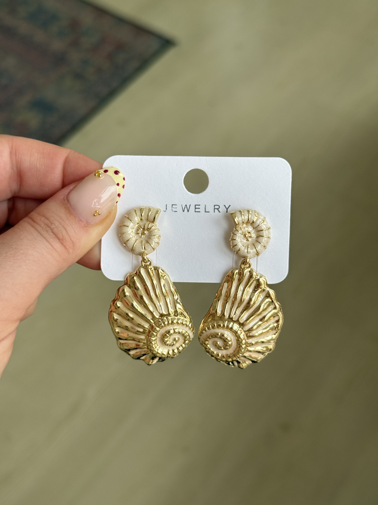 Motifli Gold küpe