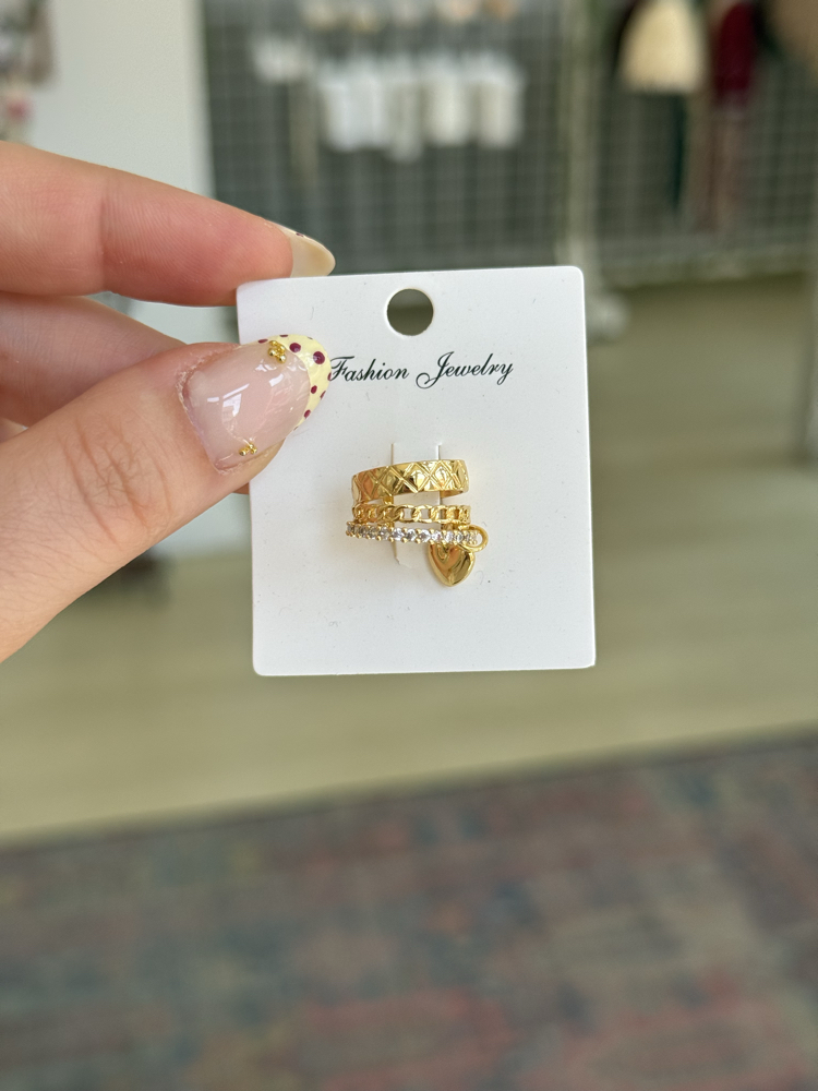 Earcuff 