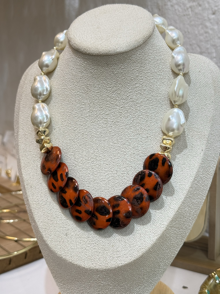 Leopar Boncuk Kolye
