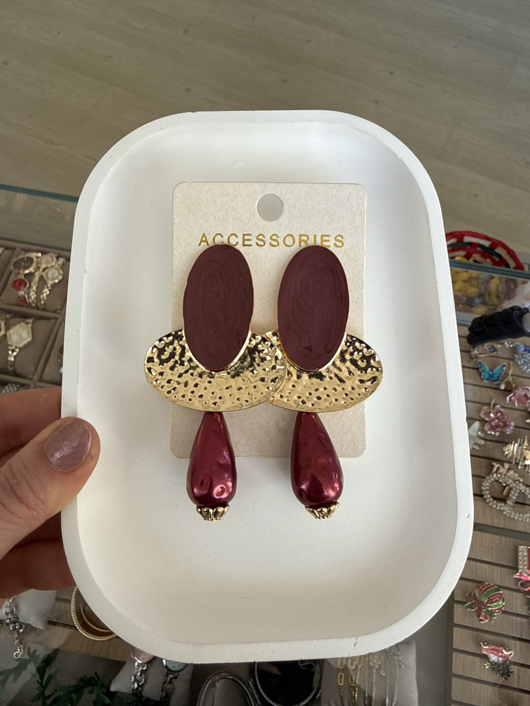 Bordo Yansımalı Uzun Küpe