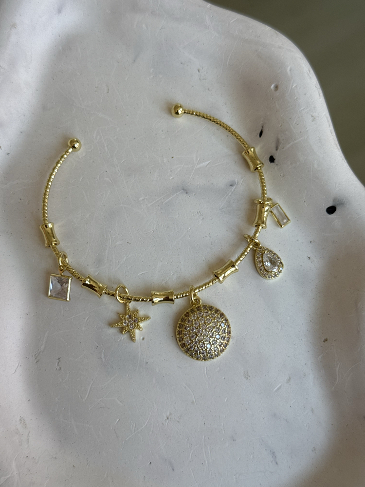 Yuvarlak Taşlı Charm Bileklik