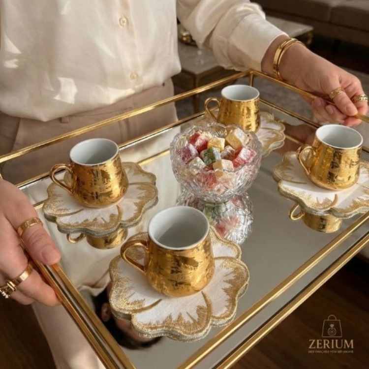 Premium 6’lı Kokteyl ve Kahve Altı Sunum Peçetesi Gold Bumerang Serisi - 20252001296