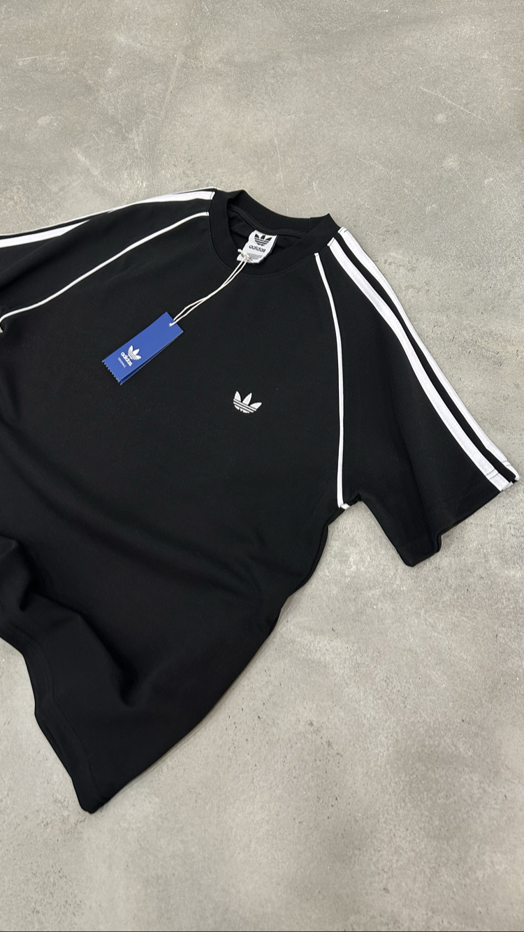 Adidas Retro T-Shirt (Siyah-Beyaz)