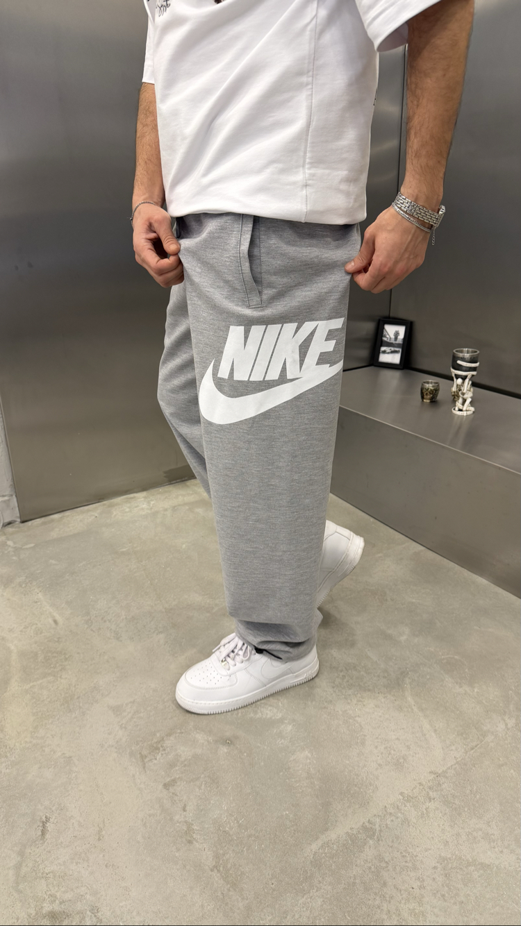 Nike Baskılı Yazlık Baggy (Gri)