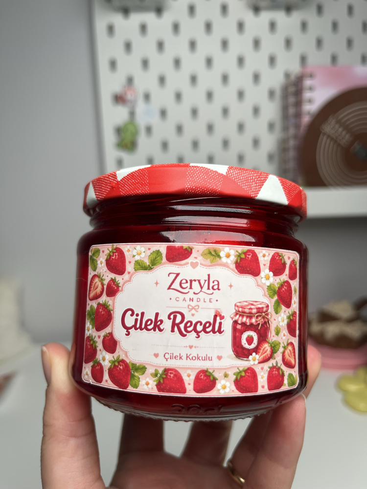 Çilek Reçeli