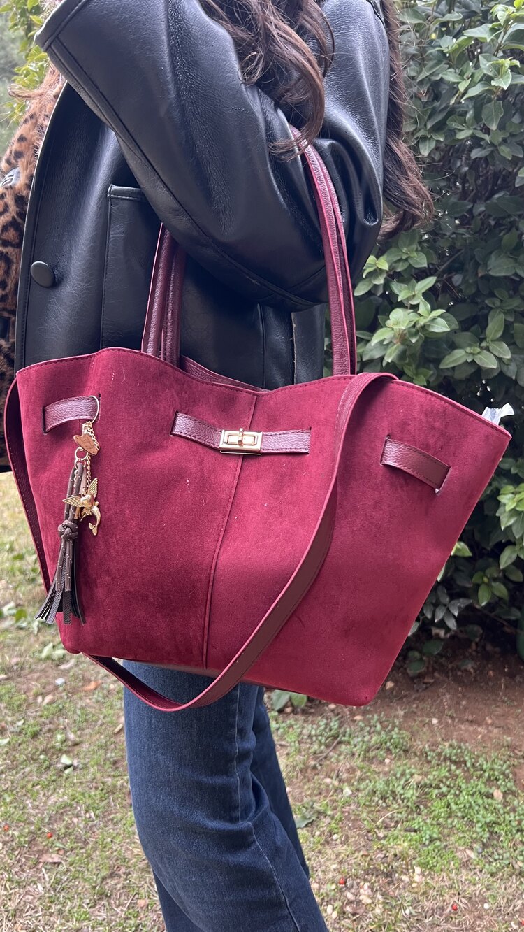 Bordo Kilitli Süet Omuz Çantası
