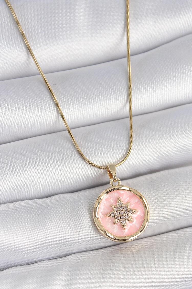 Gold Renk Pembe Mineli Zirkon Taşlı Kuzey Yıldız İşlemeli Madalyon Kolye