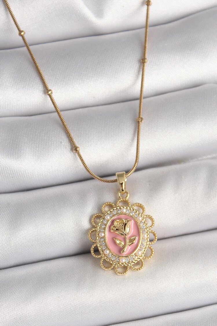 Zirkon Taş Pembe Gül İşlemeli Kolye