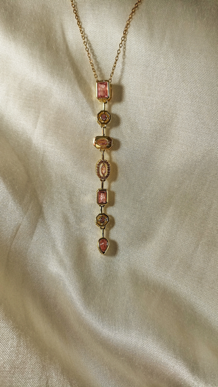7 Element Pembe Y Kolye (Gold)