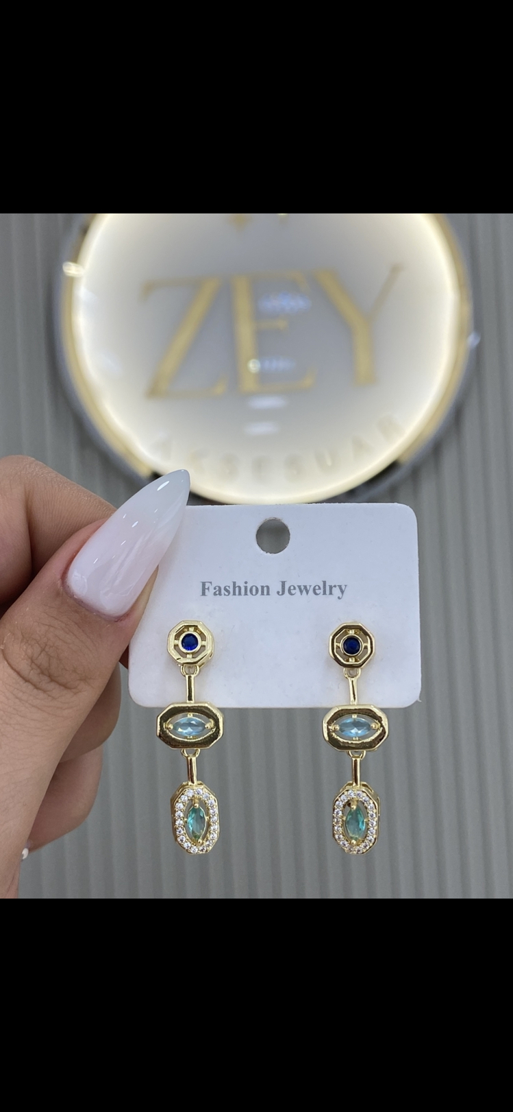 Gold mavi tonları sallantılı küpe