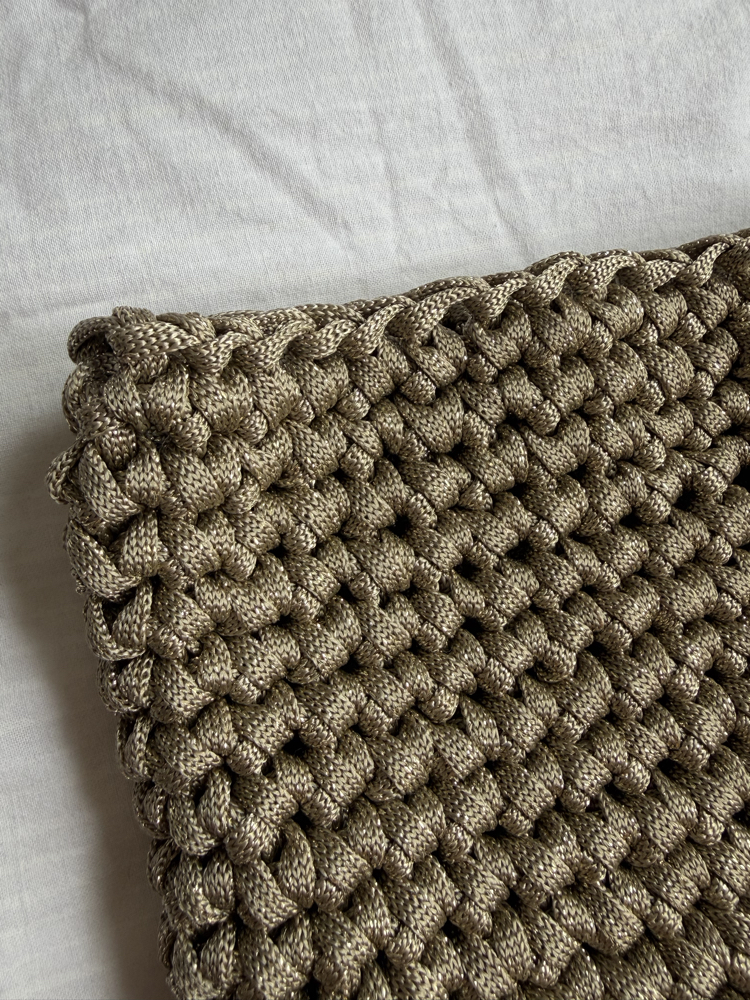 Ribbon Base