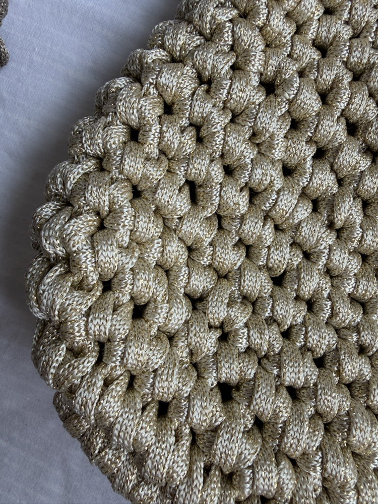 Ribbon Base