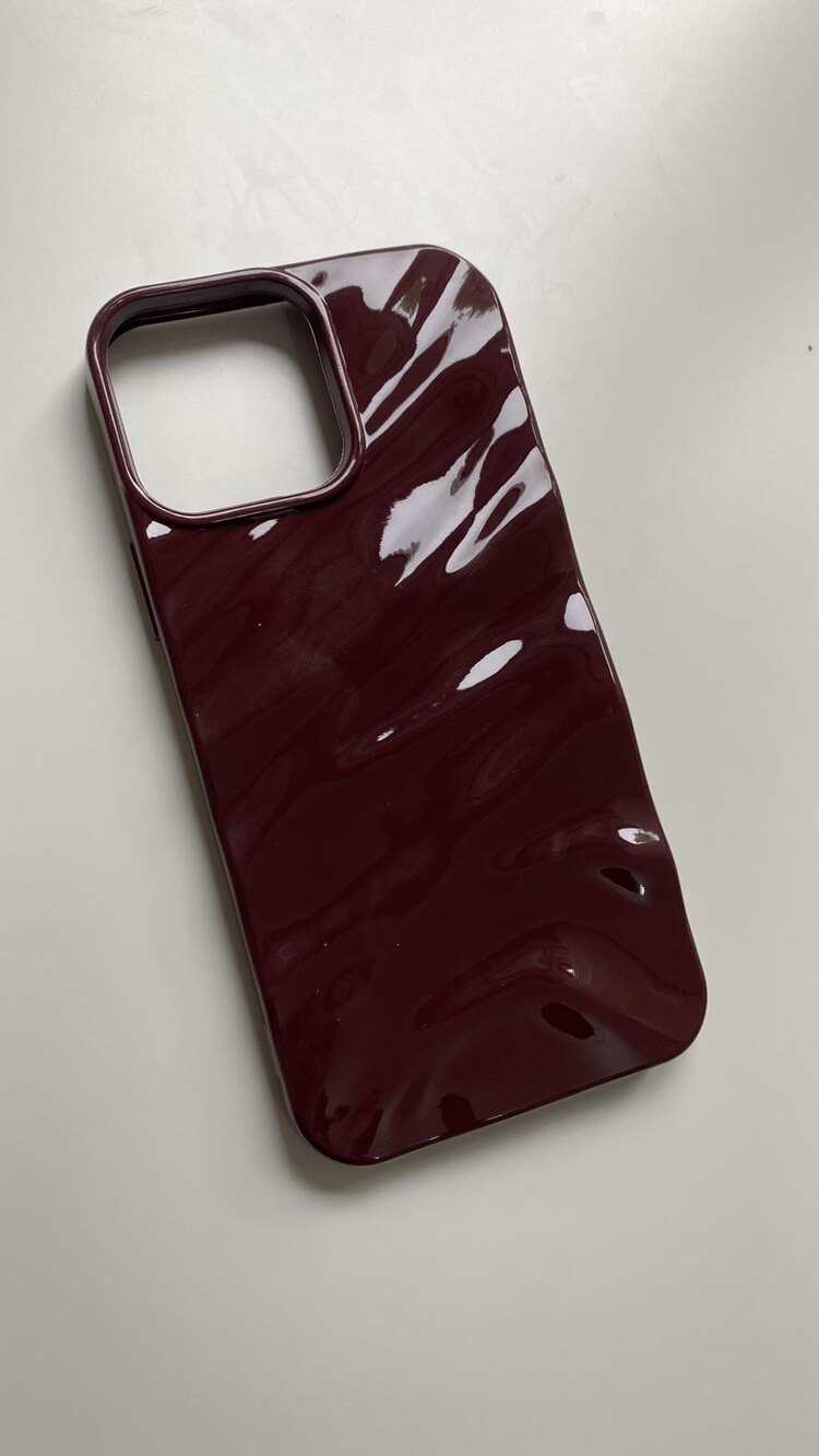 iPhone 16 Pro Bordo Dalga Telefon Kılıfı