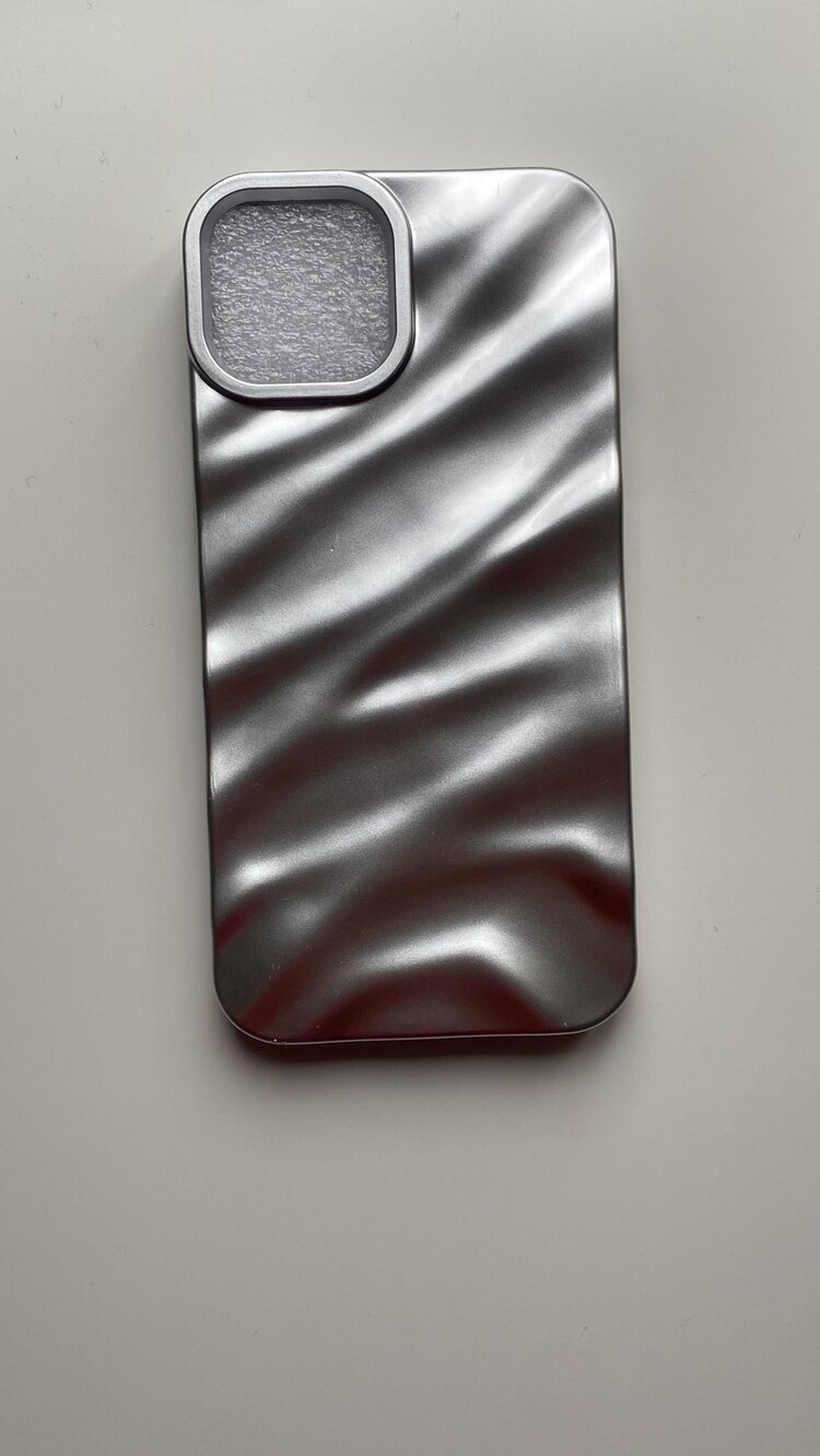 iPhone 14 Pro Max Gümüş Dalga Telefon Kılıfı