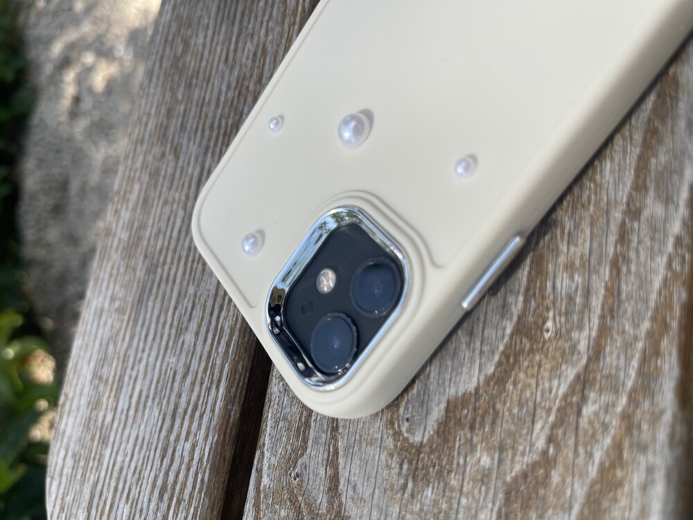 iPhone 11 İncili Krem Telefon Kılıfı
