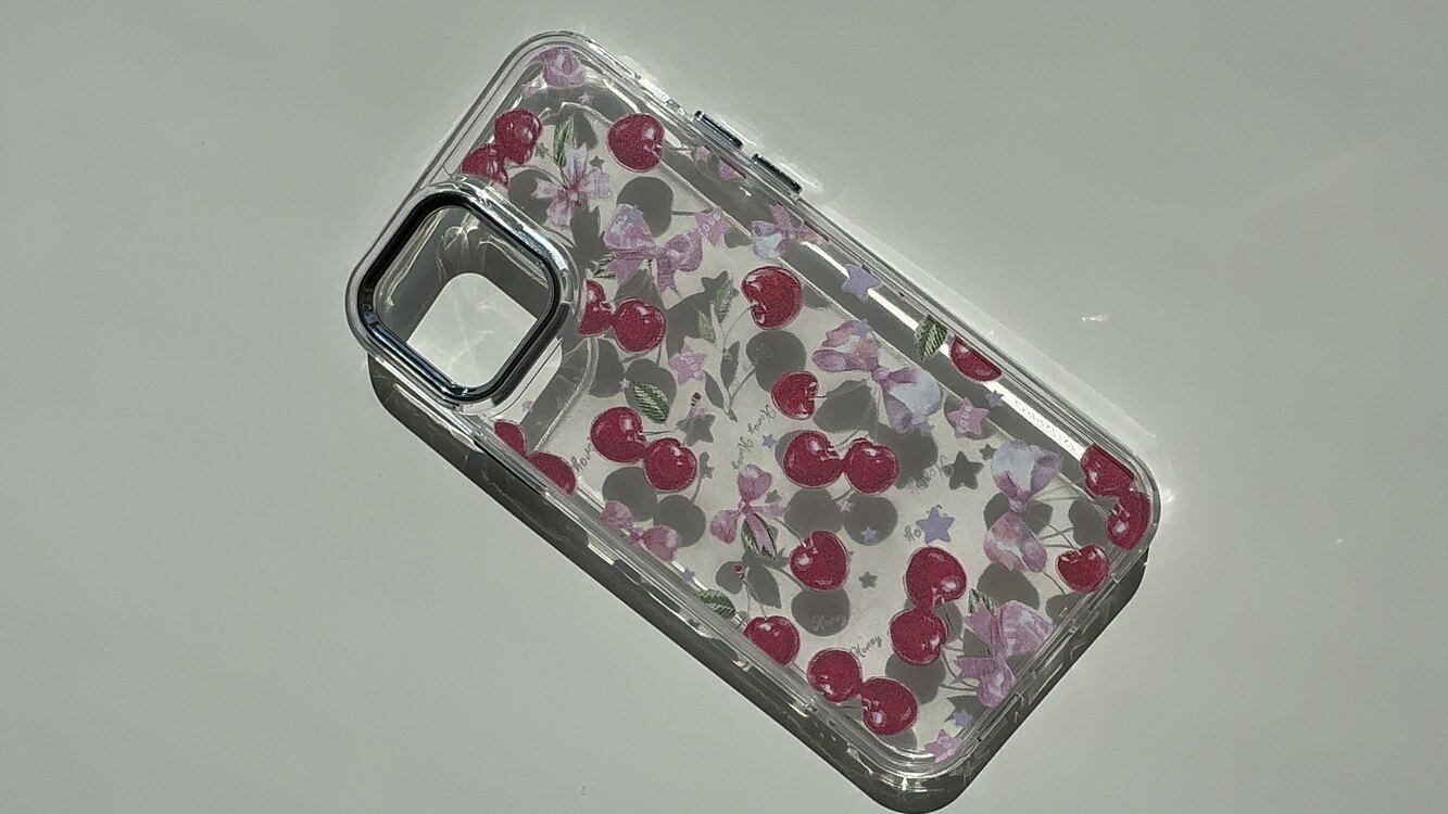 iPhone 15 Pro Max Kiraz Telefon Kılıfı