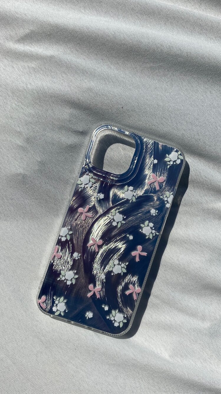 iPhone 13/14/15 Çiçek Telefon Kılıfı