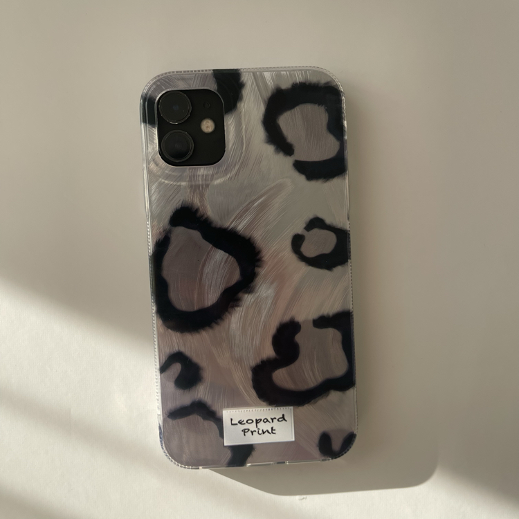 iPhone 16 Siyah Leopar Telefon Kılıfı