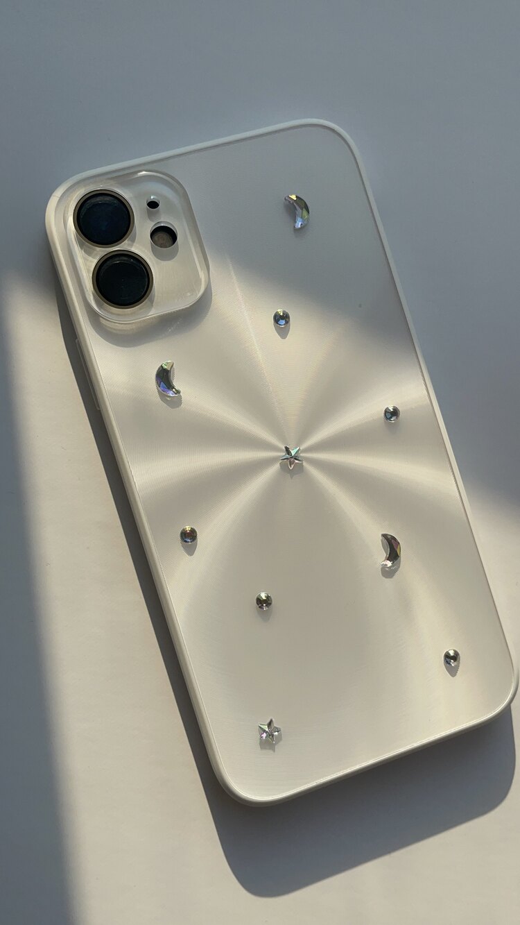 iPhone 16 Pro Beyaz Ay Yıldız Telefon Kılıfı 