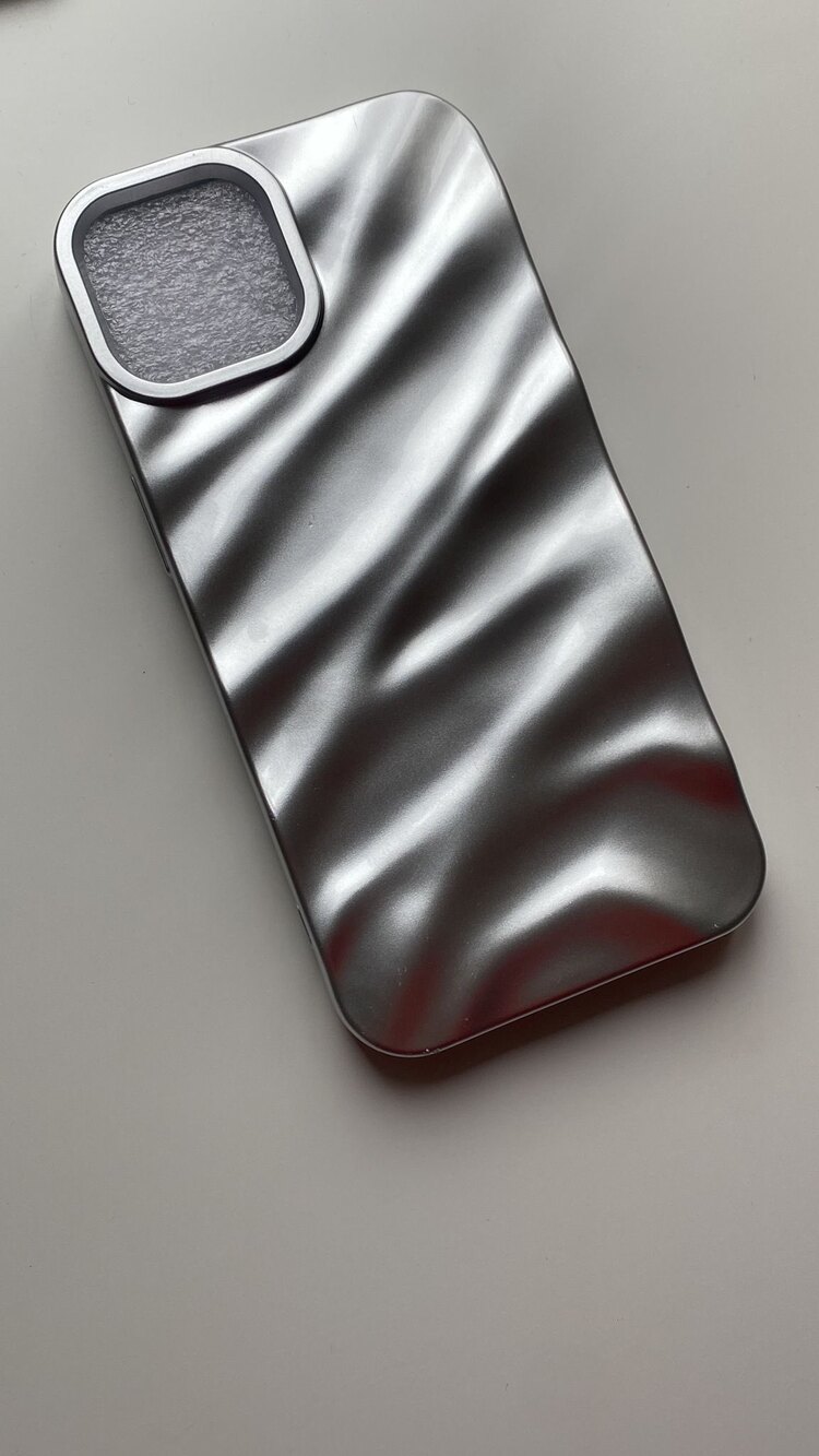 iPhone 11 Gümüş Dalga Telefon Kılıfı
