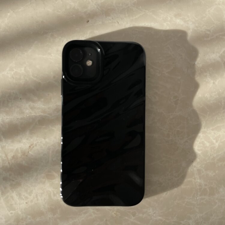 iPhone 11 Siyah Dalga Telefon Kılıfı