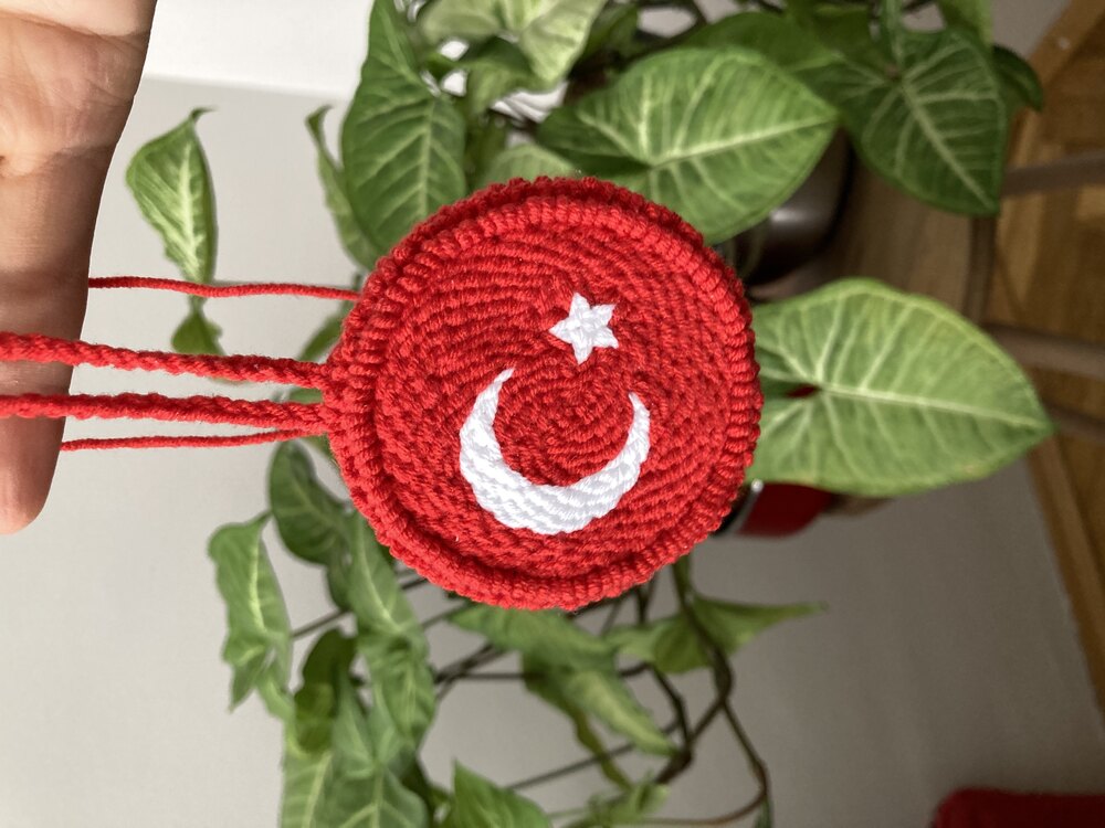 Çift taraflı araba süsü (%25’i bağış)