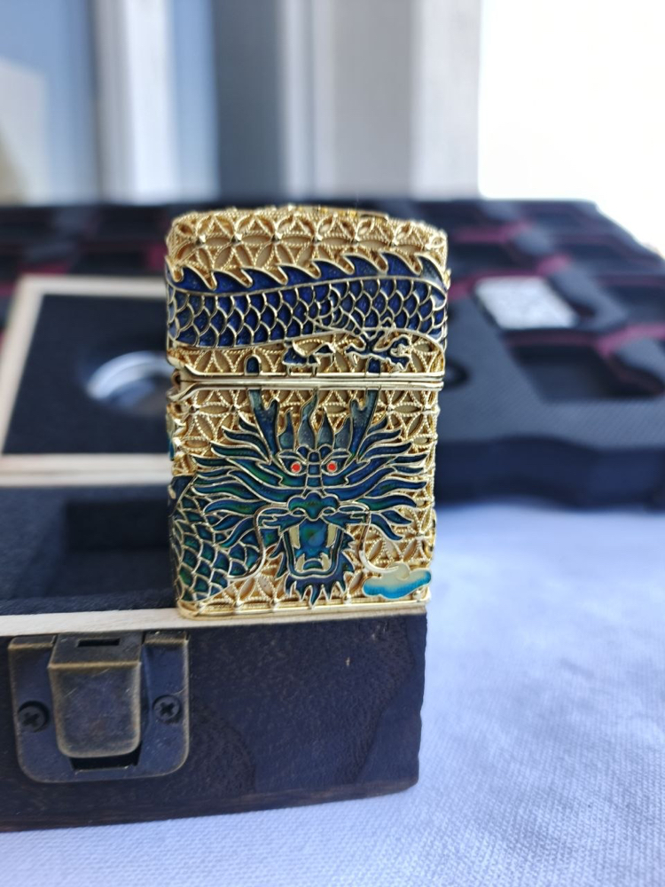 Zippo Glow Dragon