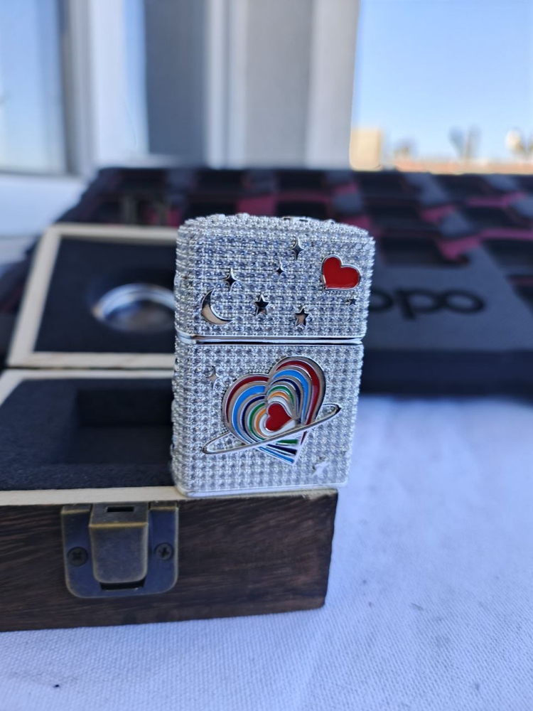 Zippo Eye Love Swaroski