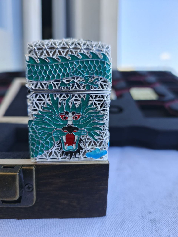 Zippo Glow Dragon