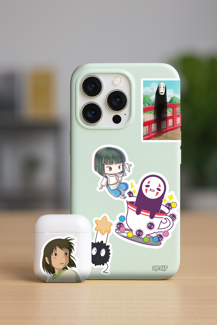 Spirited Away Ghibli Anime Sticker Paketi (24 Sticker)